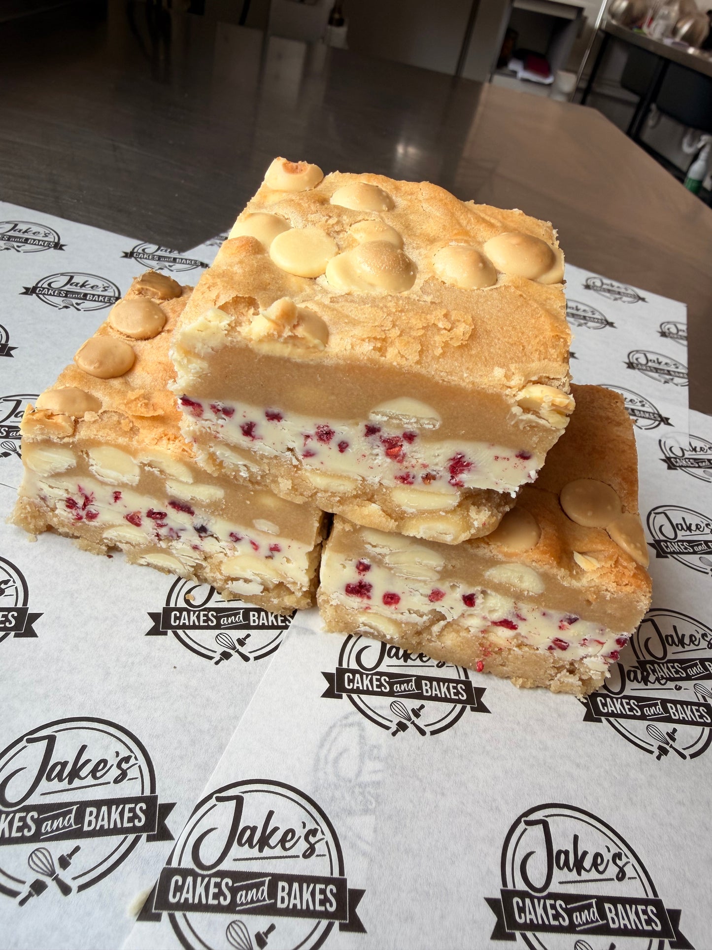 Raspberry & White Chocolate Cookie Slice (V)