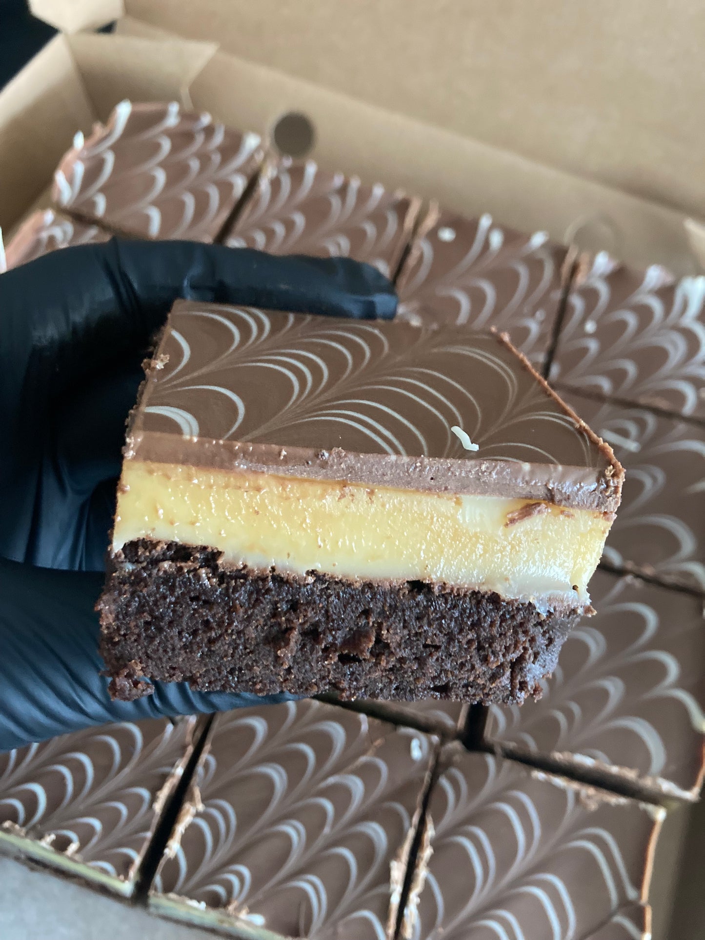 Millionaire's Brownie (V)