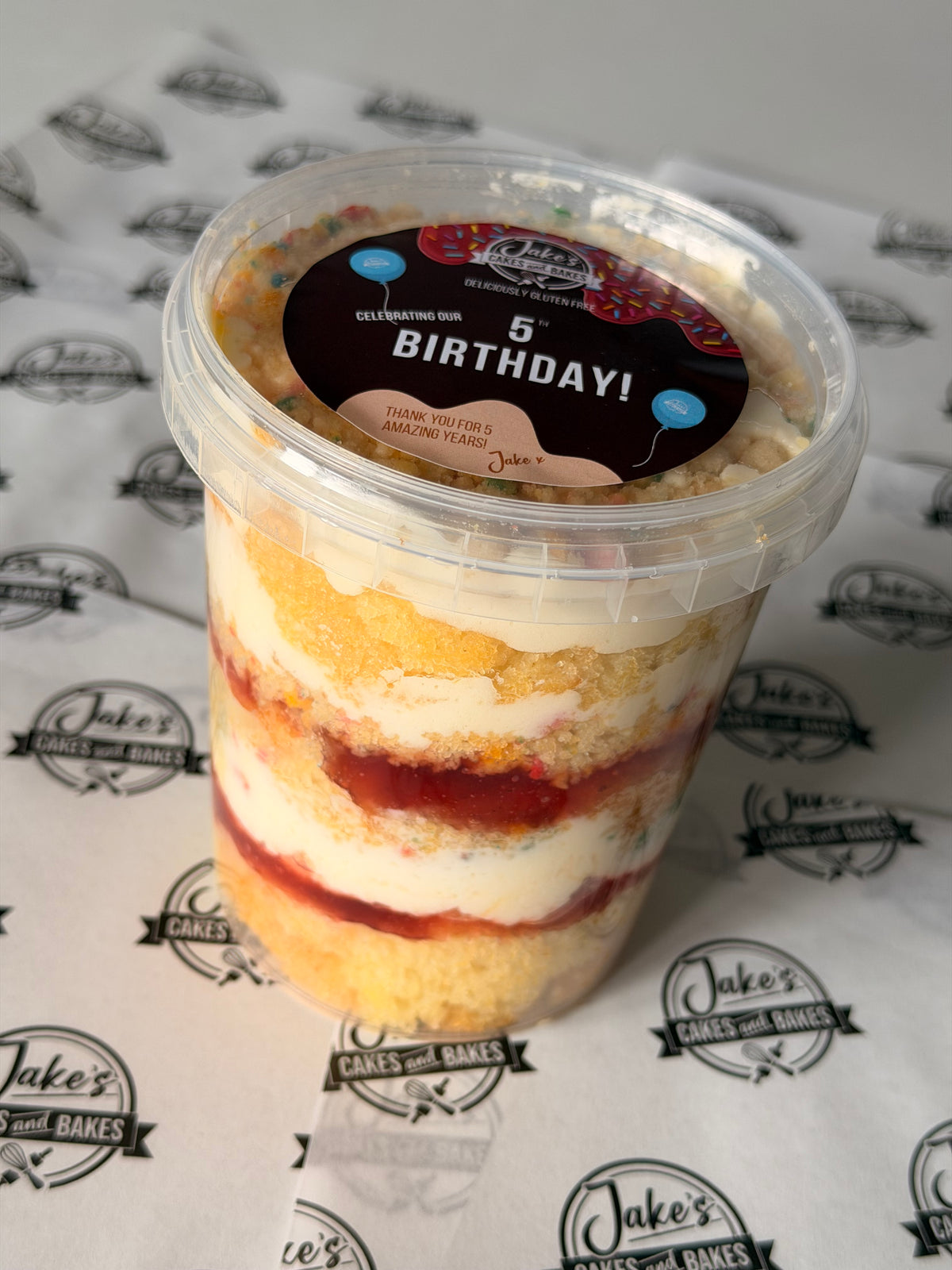 Birthday Cake Pot (V)