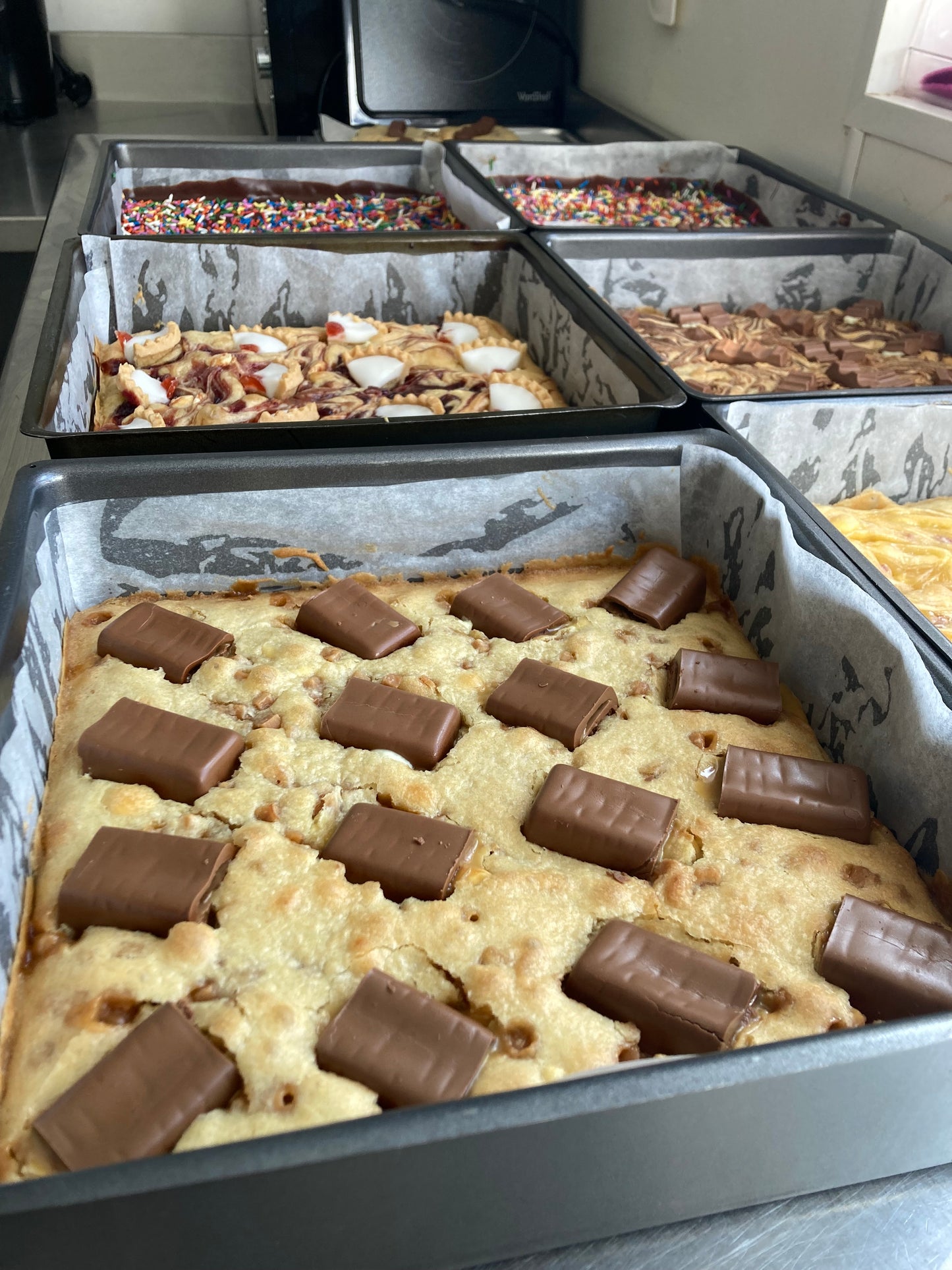 Wispa Gold Blondie (V)