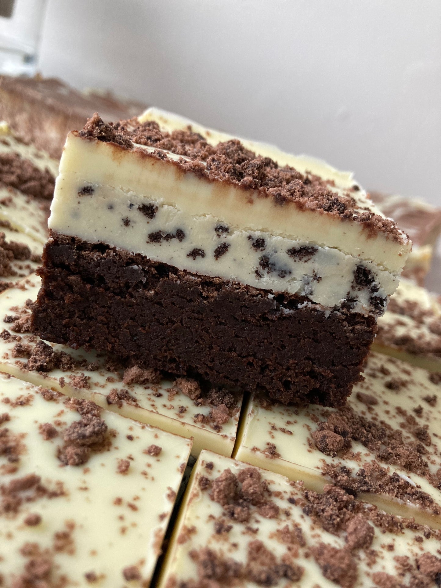 Cookies & Cream Brownie (V)
